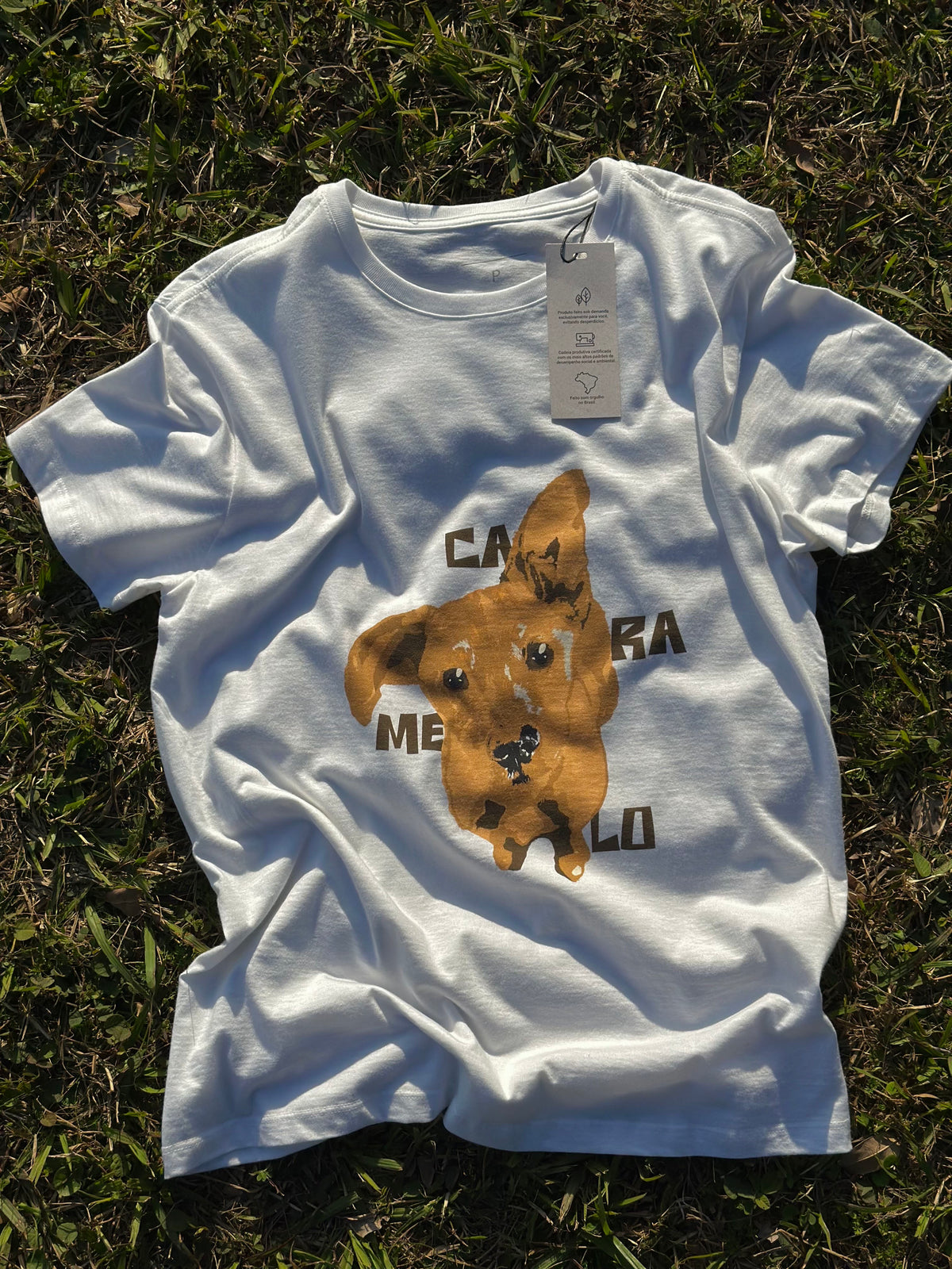 Camiseta Sem Raça, Com Motivo